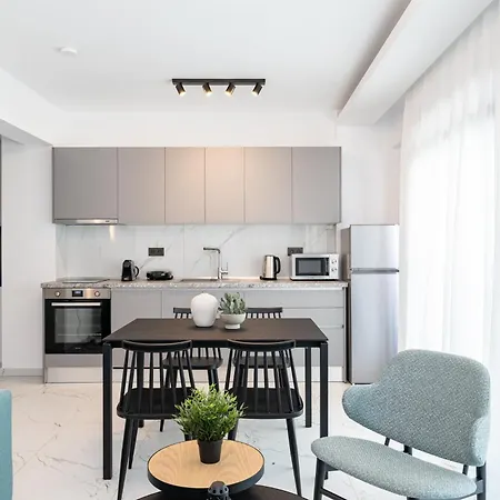 Emerald Island Residential Complex * Скала-Рахониу